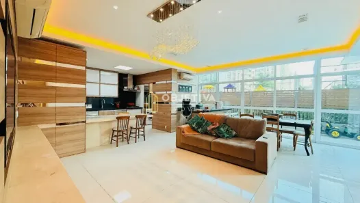 Apartamento com 3 Quartos para alugar, 198m² no Jardim do Salso, Porto Alegre