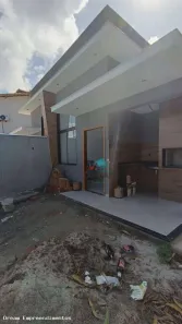 Casa com 3 Quartos à venda, 98m² no Ouro Verde, Rio das Ostras