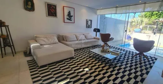 Casa com 5 Quartos à venda, 385m² no Jardim da Torre, Nova Lima