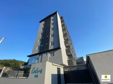 Apartamento com 2 Quartos para alugar, 61m² no Iririú, Joinville