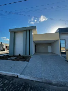 Casa de Condomínio com 3 Quartos para alugar, 200m² no Canafístula, Arapiraca