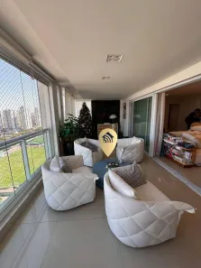 Apartamento com 4 Quartos para alugar, 242m² no Água Branca, São Paulo