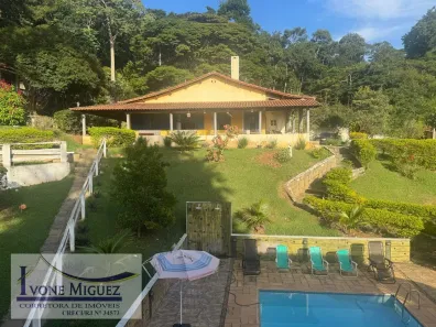 Fazenda/Sítio com 9 Quartos à venda, 2000m² no Monte Alegre, Paty do Alferes