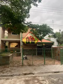 Sobrado com 3 Quartos à venda, 352m² no Centro, Taubaté