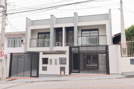 Casa com 3 Quartos à venda, 174m² no Barreiros, São José