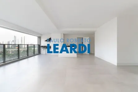Apartamento com 2 Quartos à venda, 180m² no Jardim Morumbi, São Paulo