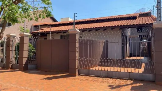Casa com 3 Quartos à venda, 362m² no Vila Planalto, Dourados