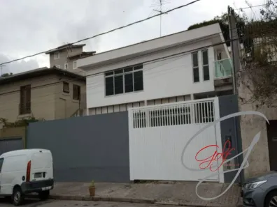 Sobrado com 5 Quartos à venda, 254m² no Cidade São Francisco, São Paulo