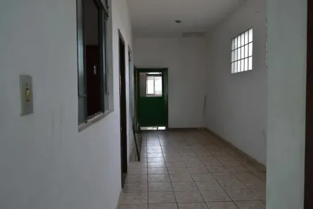 Casa com 4 Quartos à venda, 180m² no Parque Xangri-Lá, Contagem