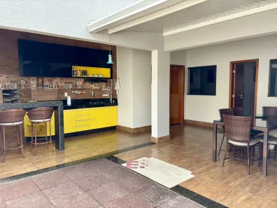 Casa com 4 Quartos à venda, 234m² no Jardim Atlântico, Goiânia