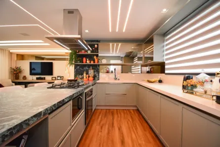 Apartamento com 4 Quartos à venda, 165m² no Centro, Florianópolis