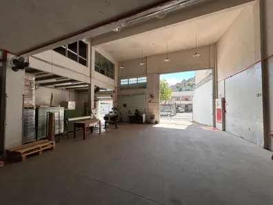 Galpão/Depósito/Armazém com 7 Quartos à venda, 1545m² no Consolação, Vitória