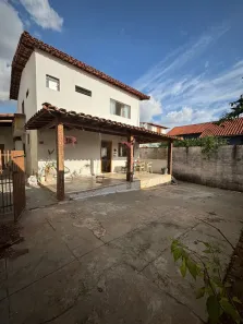 Casa com 4 Quartos para alugar, 242m² no Alípio de Melo, Belo Horizonte