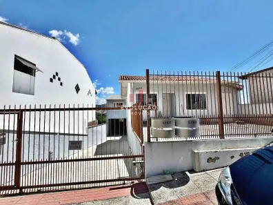 Casa com 5 Quartos à venda, 450m² no Ipiranga, São José