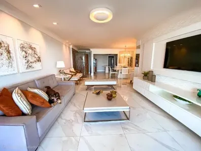 Apartamento com 4 Quartos à venda, 220m² no Itapuã, Vila Velha