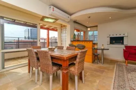 Cobertura com 3 Quartos à venda, 200m² no Passo da Areia, Porto Alegre