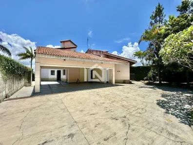 Casa de Condomínio com 3 Quartos à venda, 255m² no Jardim Ana Estela, Carapicuíba