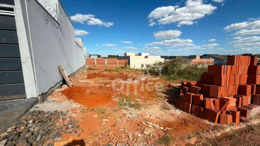 Lote/Terreno à venda, 200m² no Residencial Jardim Itália I e II Etapa, Anápolis