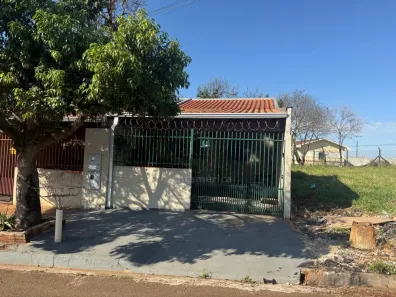 Casa com 3 Quartos à venda, 125m² no Conjunto Farid Libos, Londrina