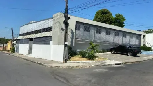 Galpão/Depósito/Armazém à venda, 790m² no Novo Aleixo, Manaus