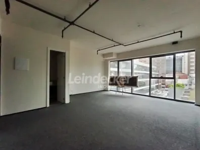 Sala Comercial para alugar, 33m² no Cidade Baixa, Porto Alegre