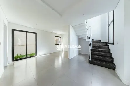 Sobrado com 3 Quartos à venda, 107m² no Abranches, Curitiba