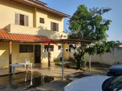 Casa com 2 Quartos à venda, 181m² no Cidade das Flores, Osasco