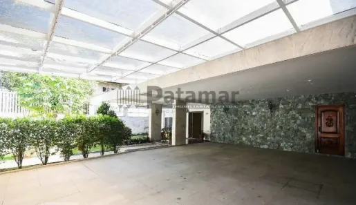 Sobrado com 4 Quartos para venda ou aluguel, 670m² no Butantã, São Paulo