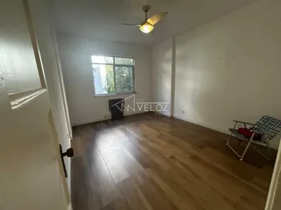 Apartamento com 2 Quartos à venda, 74m² no Laranjeiras, Rio de Janeiro