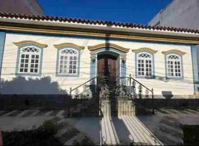 Casa com 4 Quartos para venda ou aluguel, 445m² no Parque Turf Club, Campos dos Goytacazes