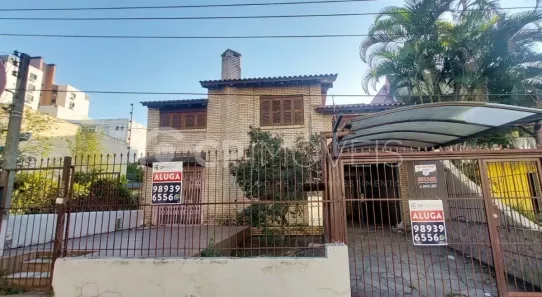 Imóvel Comercial com 4 Quartos para alugar, 225m² no Passo da Areia, Porto Alegre