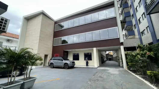 Prédio Comercial com 25 Quartos à venda, 1700m² no Marco, Belém