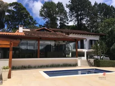 Casa com 5 Quartos à venda, 385m² no Valparaíso, Petrópolis