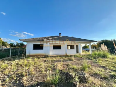 Fazenda/Sítio com 4 Quartos à venda, 212m² no Sagrada Família, Caxias do Sul