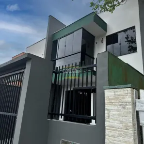 Sobrado com 2 Quartos à venda, 64m² no Costa e Silva, Joinville