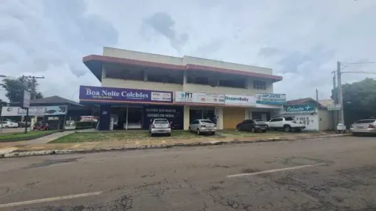 Sobrado com 1 Quarto à venda, 300m² no Setor Urias Magalhães, Goiânia