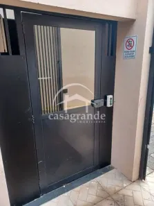 Prédio Comercial para alugar, 200m² no Nossa Senhora Aparecida, Uberlândia