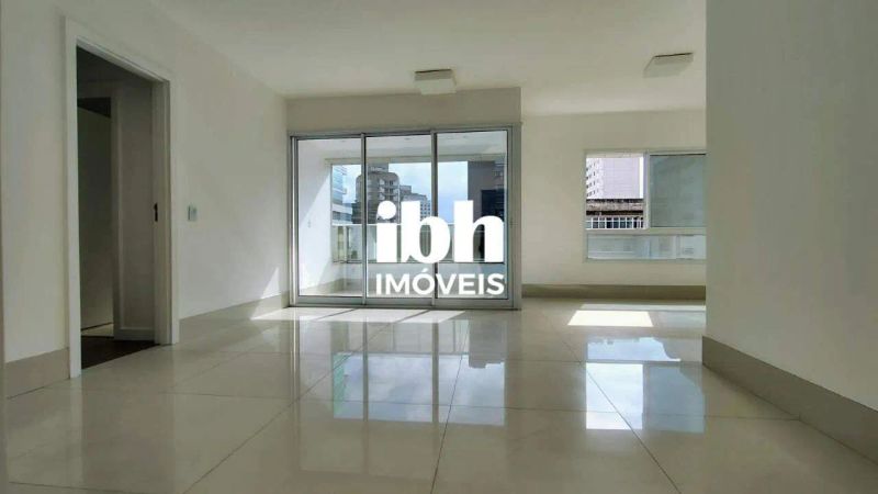 Apartamento com 3 quartos — Lourdes, Belo Horizonte