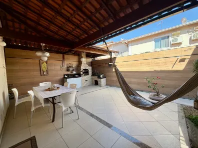 Casa de Condomínio com 3 Quartos à venda, 120m² no Morada de Laranjeiras, Serra