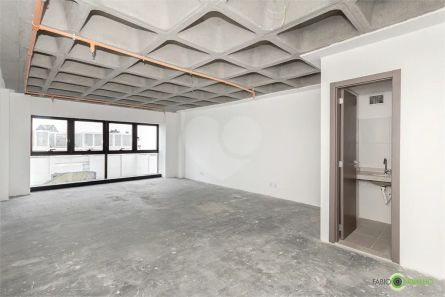 Sala Comercial à venda, 47m² no Praia de Belas, Porto Alegre