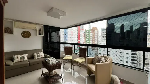 Apartamento com 3 Quartos à venda, 95m² no Centro, Balneário Camboriú