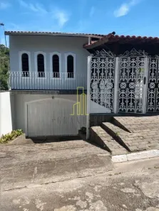 Casa com 3 Quartos à venda, 247m² no Centro, Ribeirão Pires