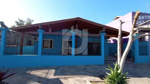Casa com 2 Quartos à venda, 100m² no Loteamento Riva, Portão
