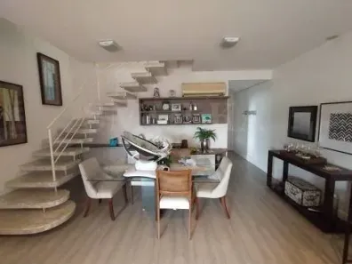 Cobertura com 3 Quartos à venda, 250m² no Trindade, Florianópolis