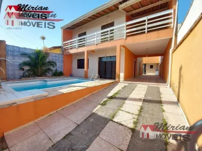 Sobrado com 5 Quartos à venda, 250m² no Parque Turistico, Peruíbe