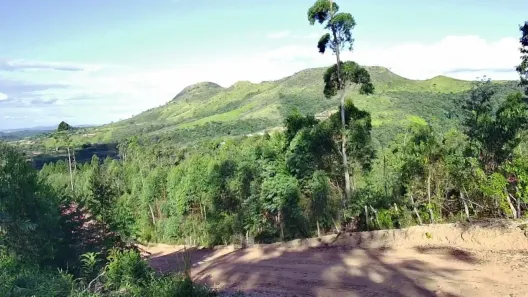 Lote/Terreno à venda, 1000m² no Saboó, São Roque