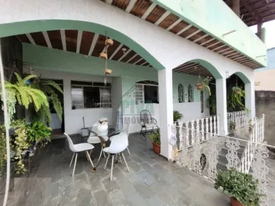 Casa com 4 Quartos à venda, 228m² no Caiçara-Adelaide, Belo Horizonte