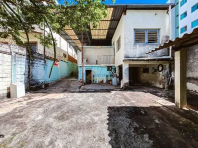 Imóvel Comercial com 5 Quartos para alugar, 244m² no Centro, Divinópolis