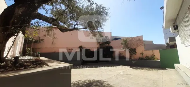 Casa com 7 Quartos à venda, 585m² no Lídice, Uberlândia