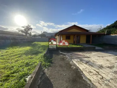 Casa com 4 Quartos para alugar, 109m² no Martim de Sá, Caraguatatuba